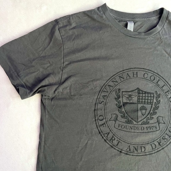Savannah College of Art and Design T-Shirt - Picture 1 of 3
